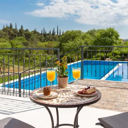 Prázdninový dům Casa Di Pietra Rupici