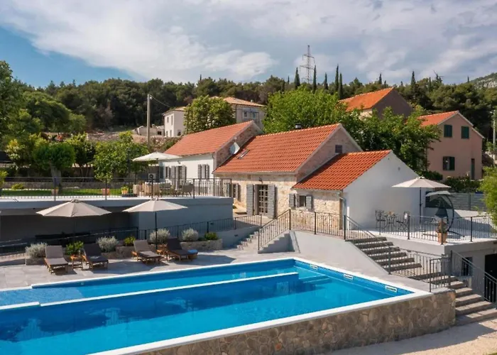 Casa Di Pietra Vakantiehuis Šibenik